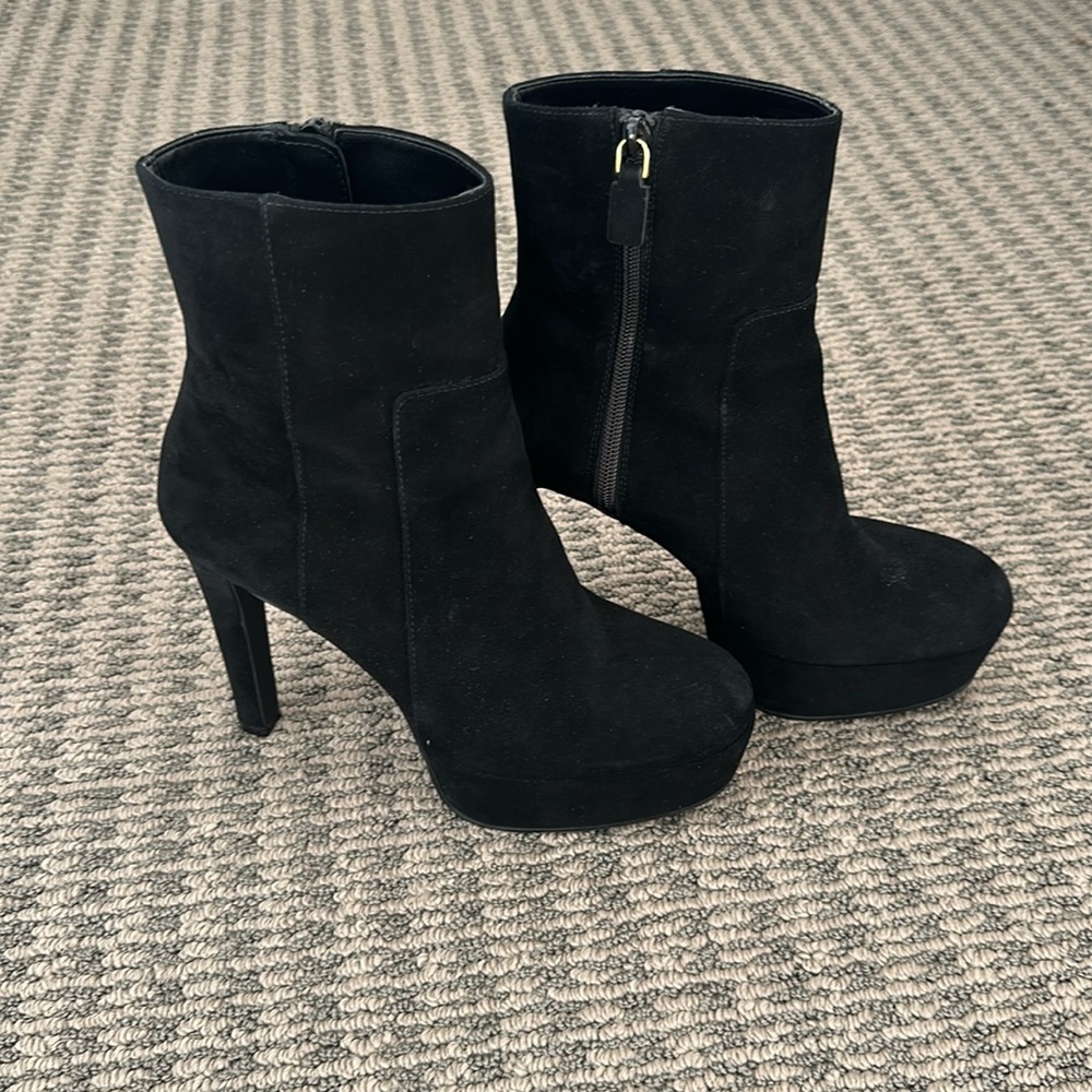 Stuart Weitzman Dancefloor 130 Bootie size 7
